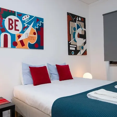 Five Spacious Bedroom In Alameda Apartman *